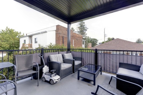 Balcon - 177 Rue Chénier, Saint-Jean-Sur-Richelieu, QC 