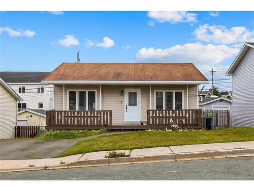 7 Flamingo Street  Paradise, NL A1L 2A5