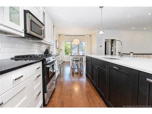 6 Mcnally Crt, Fredericton, NB 