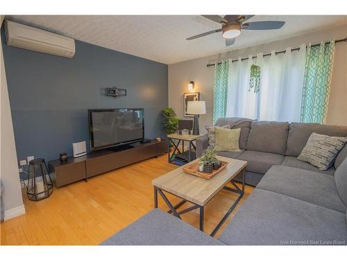 748 Athlone St, Fredericton, NB 
