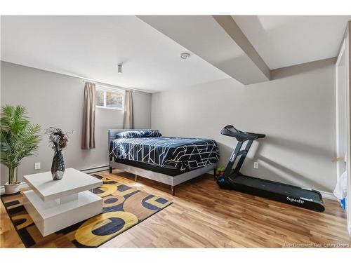 34 Oxiard St, Dieppe, NB 