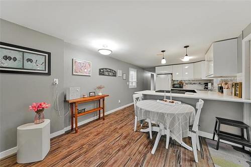 14 Silverdale Cr, Winnipeg, MB 