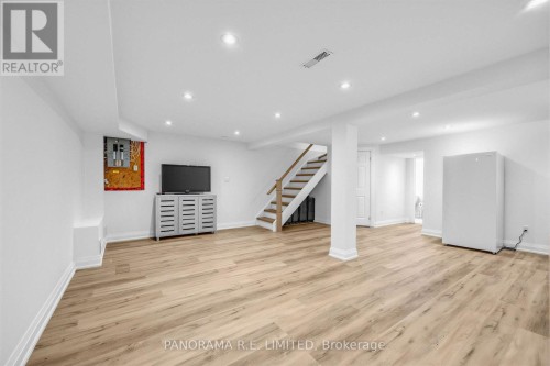 291 Glenn Hawthorne Boulevard, Mississauga, ON 