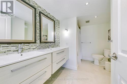 Ensuite Bathoom for Main Bedroom - 1607 - 2045 Lake Shore Boulevard W, Toronto, ON 