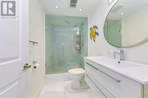 Second Bathroom - 1607 - 2045 Lake Shore Boulevard W, Toronto, ON 