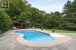 Outdoor Entertaining Cabana - 