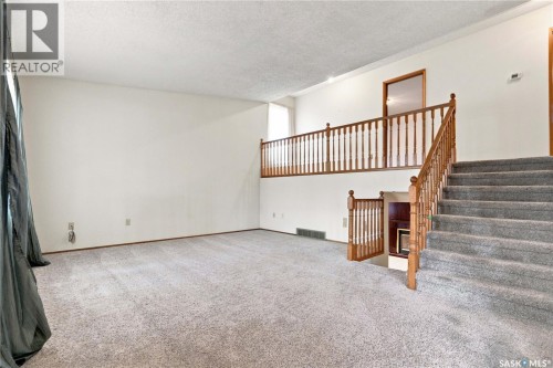 302 Nemeiben Road, Saskatoon, SK 