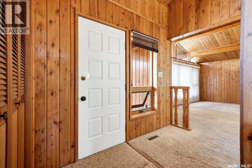 45 Miller Crescent E, Lumsden, SK 