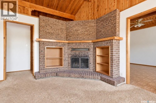 45 Miller Crescent E, Lumsden, SK 