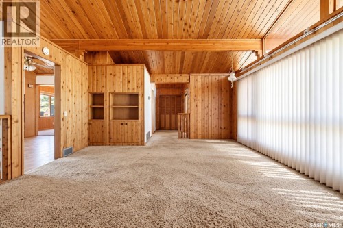 45 Miller Crescent E, Lumsden, SK 
