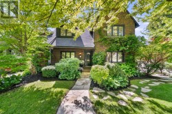69 CHAPLIN CRESCENT  Toronto, ON M5P 1A2