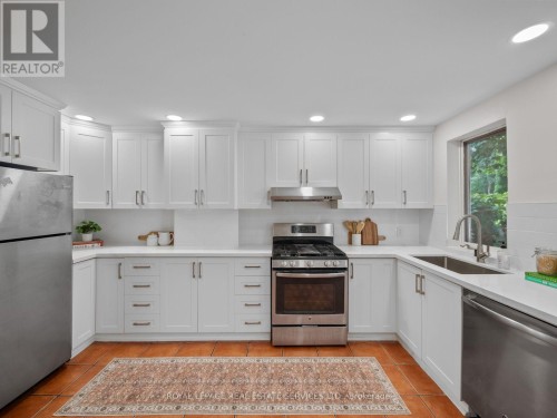 554 Runnymede Road, Toronto, ON 