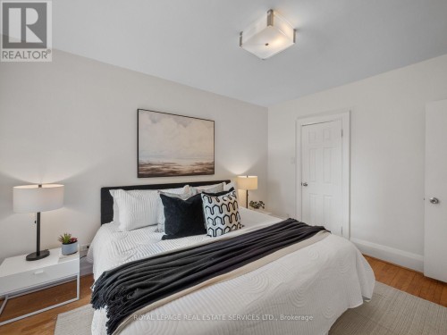 554 Runnymede Road, Toronto, ON 
