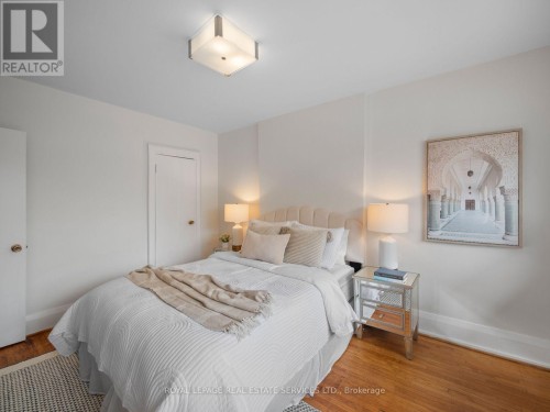 554 Runnymede Road, Toronto, ON 