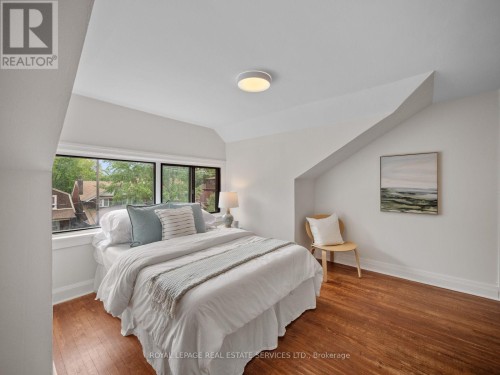 554 Runnymede Road, Toronto, ON 
