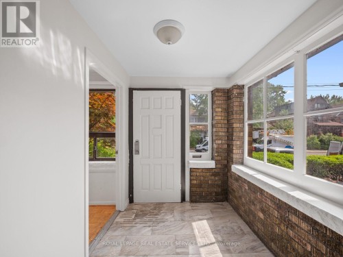 554 Runnymede Road, Toronto, ON 