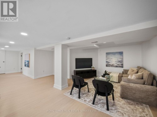 554 Runnymede Road, Toronto, ON 