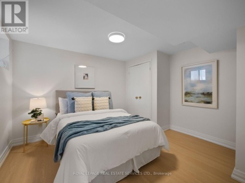 554 Runnymede Road, Toronto, ON 