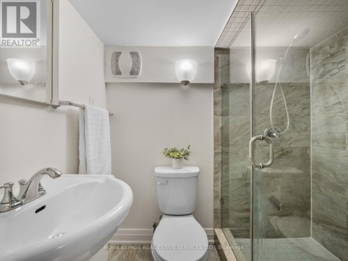 554 Runnymede Road, Toronto, ON 