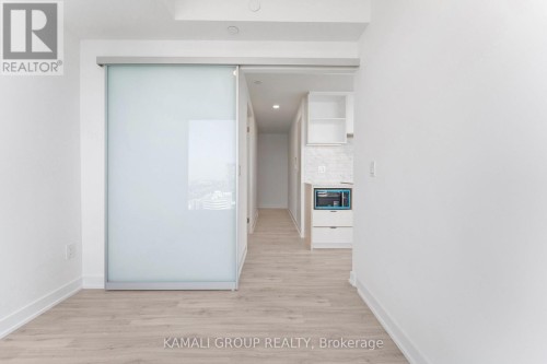 4115 - 252 CHURCH STREET , Toronto, Ontario M5B 0E6 4