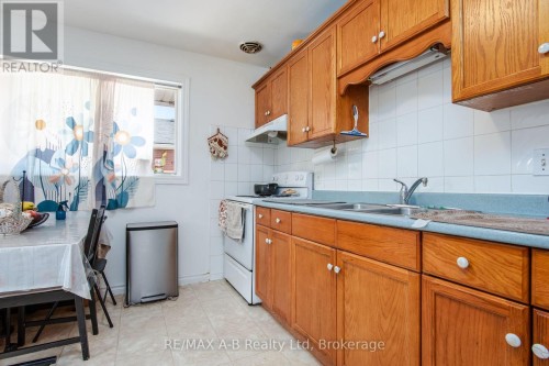 727 Frederick Street, Kitchener, ON 