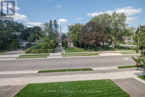 727 Frederick Street, Kitchener, ON 