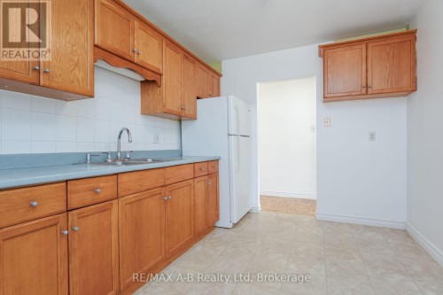 727 Frederick Street, Kitchener, ON 