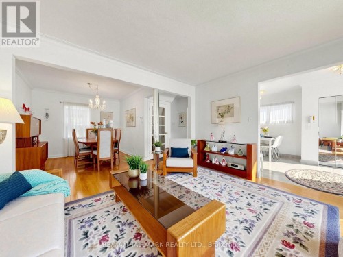 20 Elfreda Boulevard, Toronto, ON 