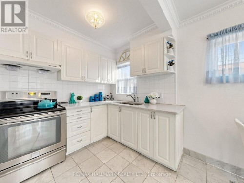 20 Elfreda Boulevard, Toronto, ON 