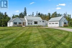 24 WINDFIELD DRIVE W  Oro-Medonte, ON L0L 2L0