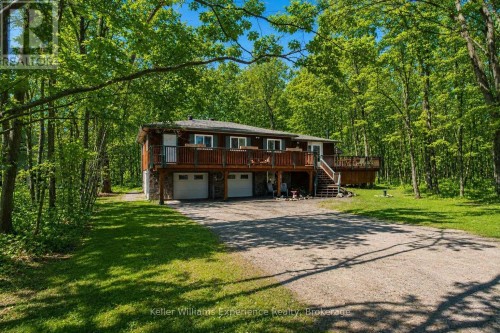 194 SAWLOG POINT ROAD  Tiny, ON L9M 0B1