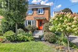 174 COMPTON AVENUE  Ottawa, ON K2B 5A7