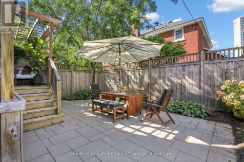 174 Compton Avenue, Ottawa, ON 
