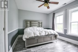 PRIMARY BEDROOM - 