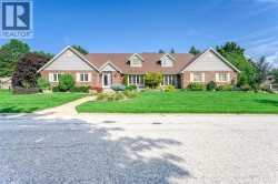 1596 HOLDEN DRIVE  Sarnia, ON N7S 6G4