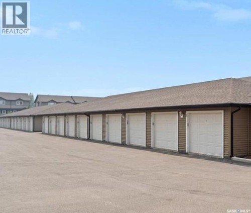 404 110 Shillington Crescent, Saskatoon, SK 