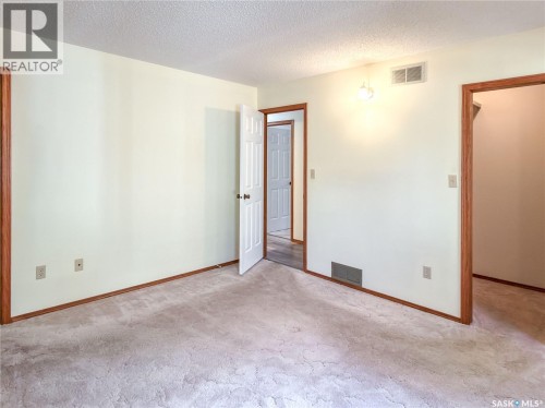 2726 Poplar Place E, Regina, SK 