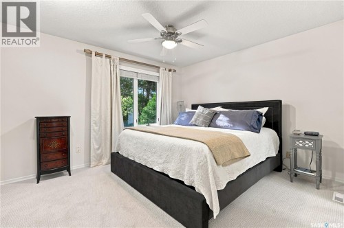 48 Cannington Mews, Regina, SK 