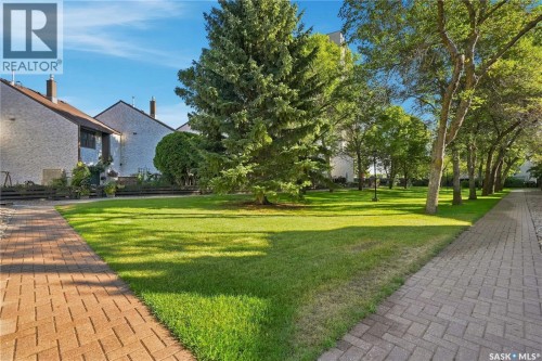 48 Cannington Mews, Regina, SK 