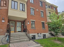 10 CRISPIN PRIVATE Ottawa, ON K1K 4H5