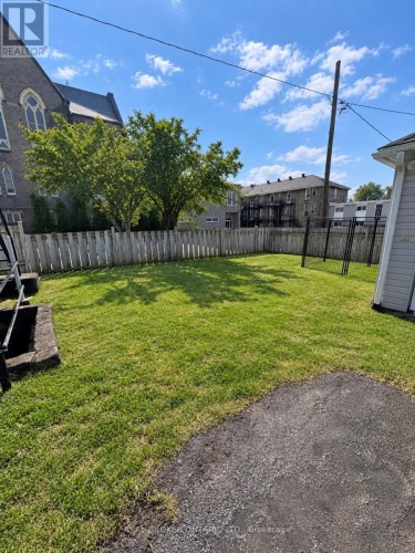 1 - 16 WILLIAM STREET , Brockville, Ontario K6V 4V2 2