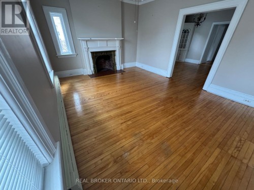 1 - 16 WILLIAM STREET , Brockville, Ontario K6V 4V2 5