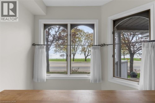 1389 Lakeshore Road, Burlington, ON 
