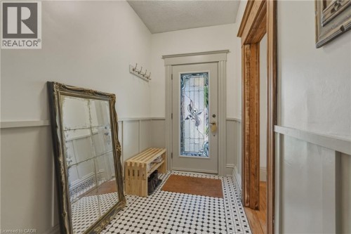 42 Nightingale Street, Hamilton, ON 