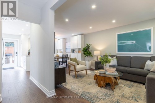 3 Thursfield Crescent, Toronto, ON 