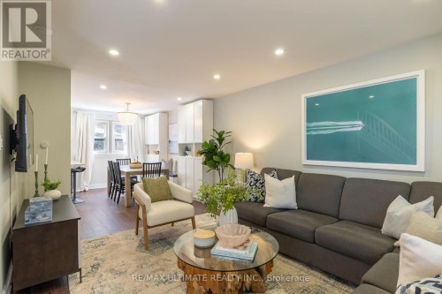 3 Thursfield Crescent, Toronto, ON 
