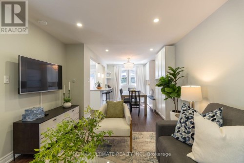 3 Thursfield Crescent, Toronto, ON 
