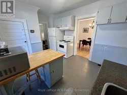 Kitchen - 