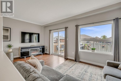 Lots of Natural Light Off Backyard - 96 Bruce Crescent, Barrie, ON 
