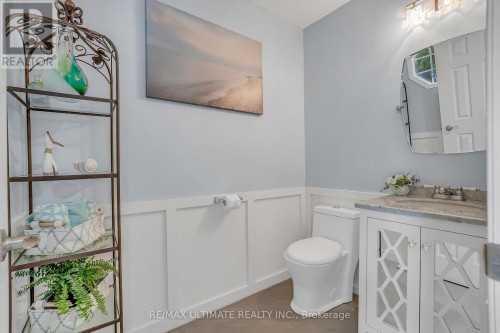 Main Floor Powder Room - 96 Bruce Crescent, Barrie, ON 